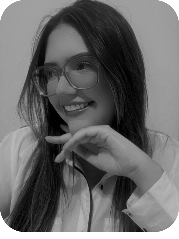 Foto da Psicóloga Caroline Arroyo
